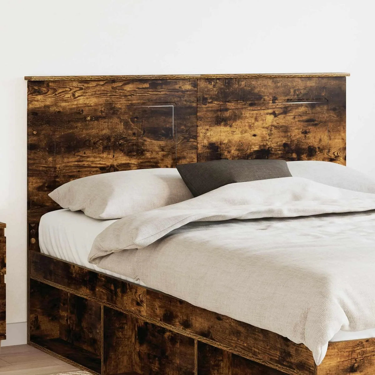 Zagłówek z materiału drewnopochodnego w kolorze dębu wędzonego 140 cm – z drewna